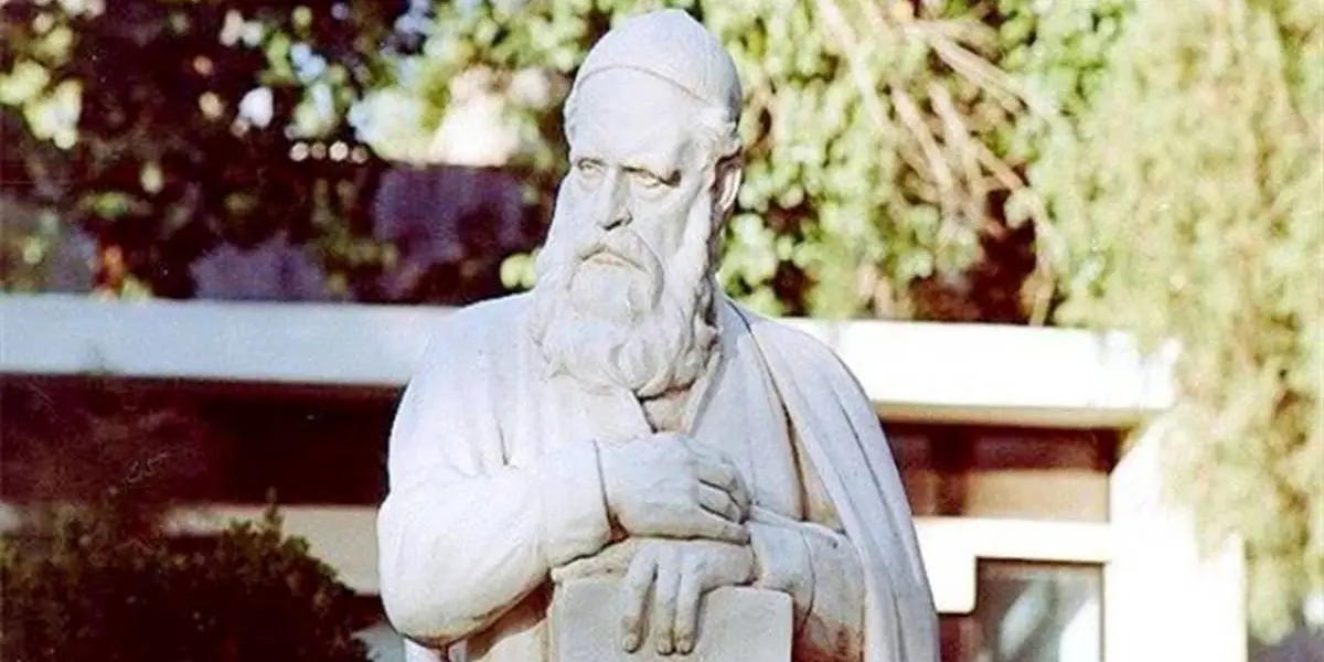 آرامگاه خیام