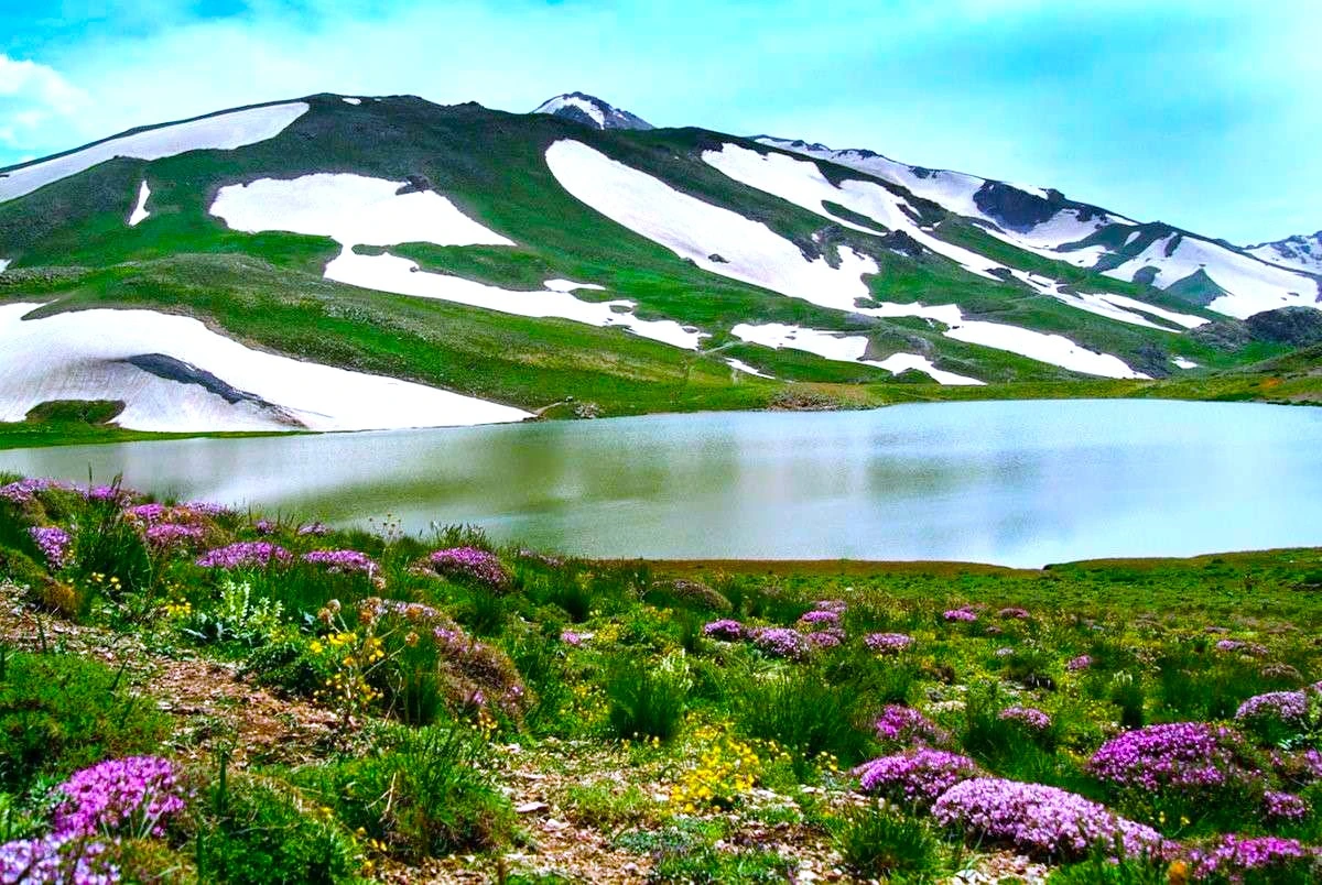 دریاچه دالامپر